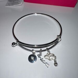 Avon Studio 1886 Meaningful Charm Bracelet - Dream